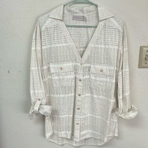 Manaola women’s button down top. Size XL. Only worn twice.